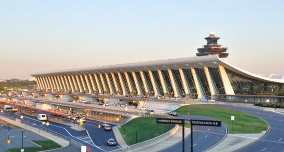 Severe Weather Disrupts Travel Plans in the USA: Over 1,100 Flights Canceled