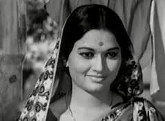 Renowned Bengali Actress Anjana Bhowmik, Known for ‘Chowringhee’, Dies at 79