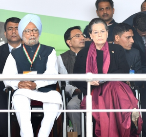 Gentle in manner, resolute in convictions: Sonia Gandhi pens emotional note for Dr. Manmohan Singh