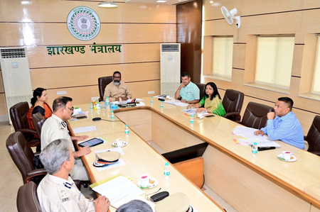 Jharkhand CM holds high-level meet on law and order, directs to ensure crime-free environment