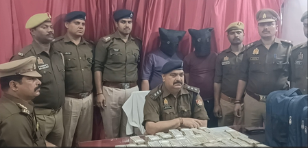 Two arrested by Railway Police in UP’s Chandauli, cash worth 1.75 crore seized