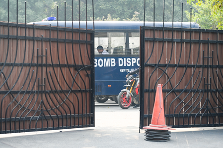 Army Public School in Delhi Cantt, two others receive threatening emails
