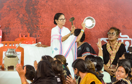 Bengal CM accuses BJP of distributing PM Modi’s rally leaflets at her sit-in demonstration site