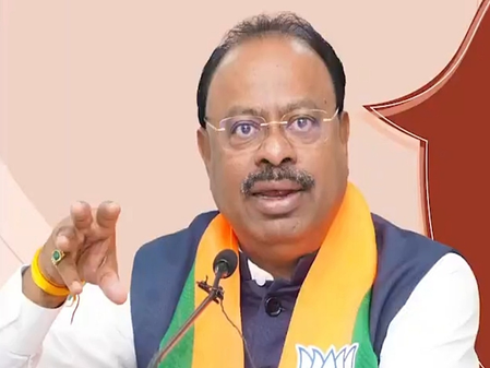 Maharashtra govt orders SIT probe into Nandurbar land case