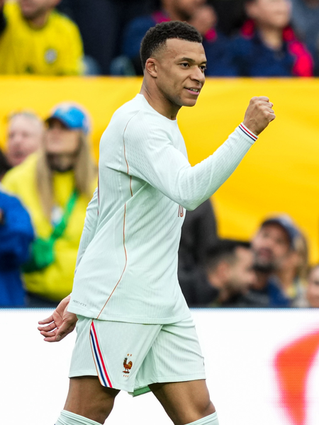 ‘It’s extremely important’: Mbappe shuts down doubts, reaffirms Real Madrid commitment