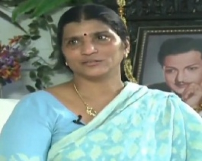 Andhra CM Chandrababu Naidu has no moral right to run TDP, says NTR’s wife