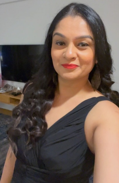 Tejaswini Kolhapure bids emotional farewell to Asha Bhosle with throwback video of them crooning her iconic song