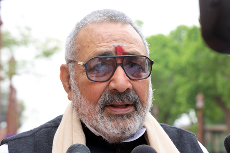 ‘They were in alliance in 2024 LS polls’, Giriraj Singh questions Rahul over Trinamool remarks