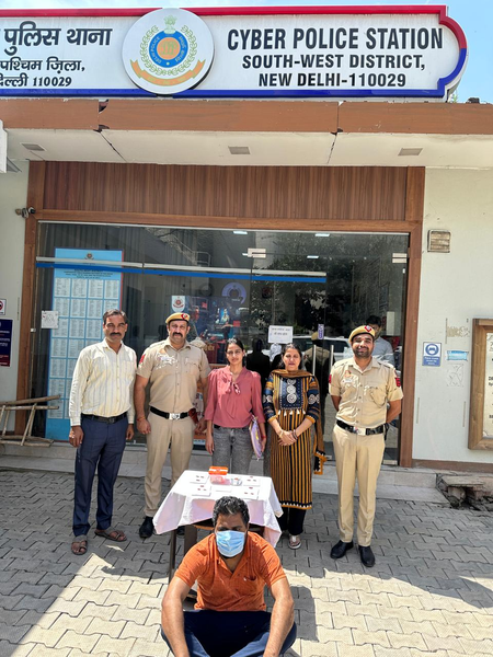 Delhi Police arrest cyber stalker, serial extortionist; over 500 women targeted