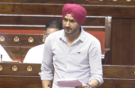 NDA slams Kejriwal over Harbhajan Singh’s allegations; Oppn says RS MP ‘equally responsible’
