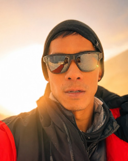 US diplomat in Nepal summits Mt. Everest