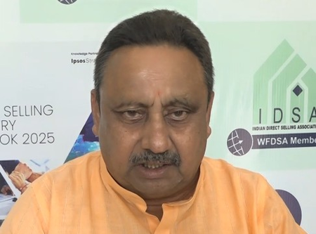 Vande Mataram in Bengal madrasas: BJP’s Praveen Khandelwal hails move, Muslim leader Barelvi says should be decided by people