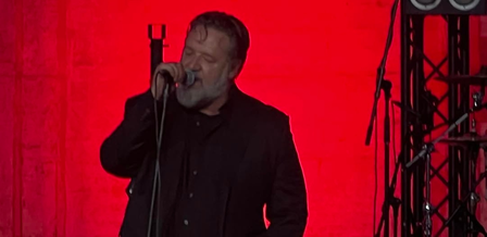 Russell Crowe defends his heated exchange in Paris