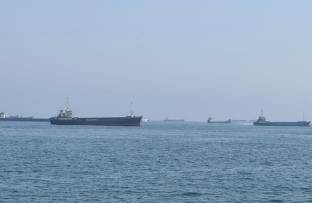 IRGC warns against US interference in Strait of Hormuz management