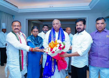 CM Revanth Reddy, Telangana Cong chief meet Mallikarjun Kharge