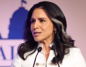 Trump praises Tulsi Gabbard over intelligence reforms