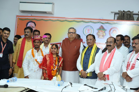 Raman Singh slams officials over chaotic mass marriage event in Chhattisgarh