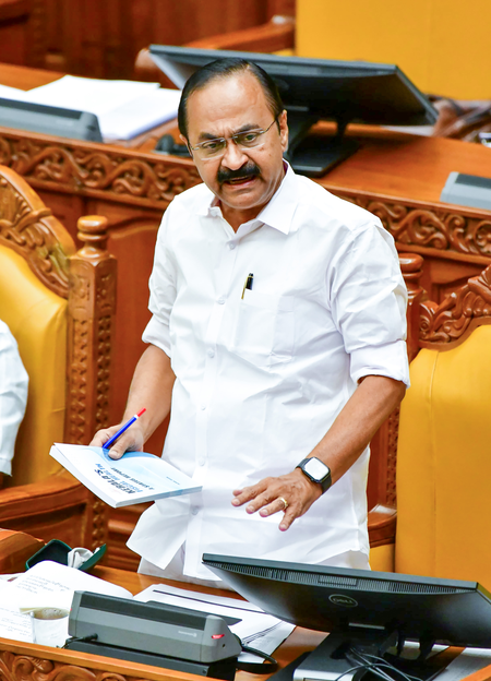 Kerala PSC complaints mount, Satheesan govt awaits vigilance findings before next move