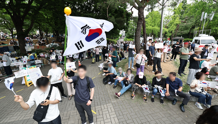 South Korea: Thousands rally for 3rd day demanding new election over ballot shortages
