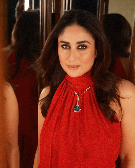 Kareena Kapoor once said she tries her best to be like Karisma Kapoor in every way