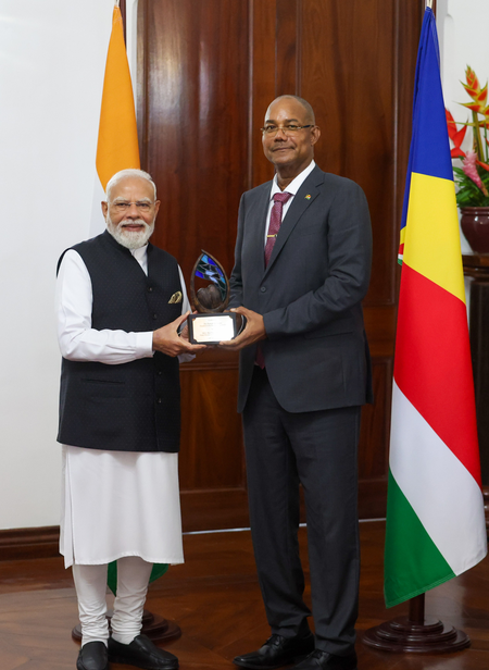 Dedicate it to countries fighting climate change: PM Modi on ‘Guardian of the Blue Horizon’ in Seychelles