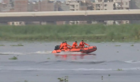 Man jumps into Yamuna from Delhi–Noida Direct flyover; search underway