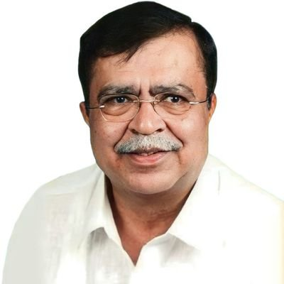 Sidelining Siddaramaiah would be a major blunder: Former K’taka Minister