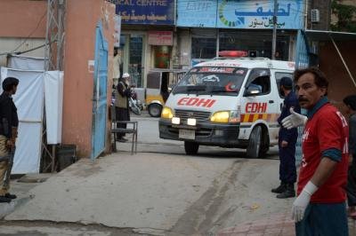 Pakistan: Rights body condemns ‘barbaric’ acid attack on female doctor