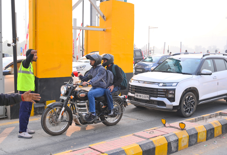 Over 77 lakh annual FASTag passes issued, register 63 crore transactions on National Highways