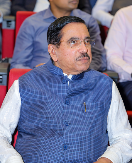 K’taka govt pushing govt schools towards closure, says Pralhad Joshi