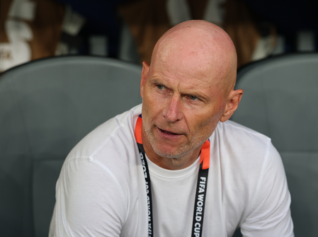 ‘Everyone saw what happened’: Norway coach says ball struck cable before England equaliser