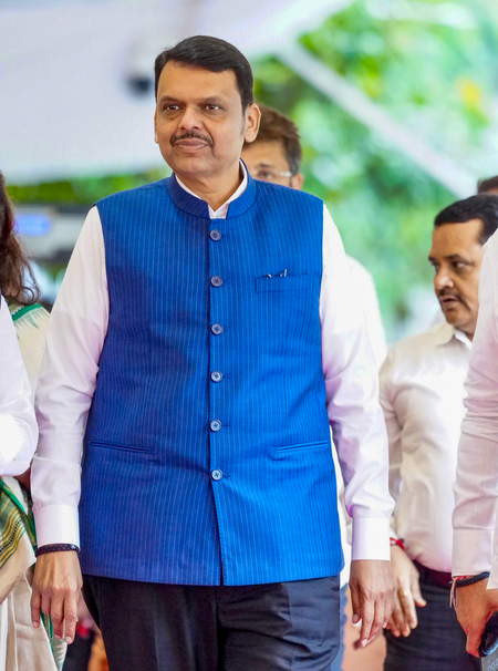 Maha govt reviews orange cluster to boost growers’ income