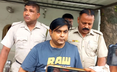 Bengal police arrest Trinamool leader Iftikhar Ahmed in extortion case