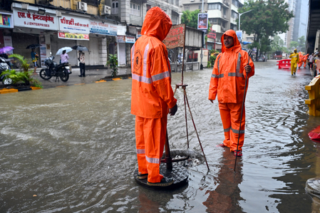 Schools to remain closed tomorrow in Mumbai, Thane amid heavy rain alert
