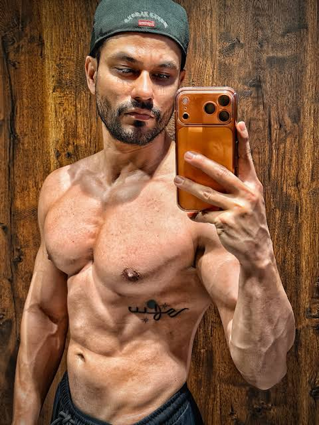 Kunal Kemmu on comparisons with Salman Khan as reality show host: Not trying to emulate anyone