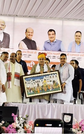 Delhi-Mumbai expressway 80 pc complete, travel time to reduce to 12 hours: Nitin Gadkari