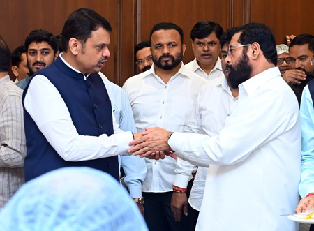 Maha CM orders job‑focused industrial policies, MSME survey