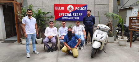 Dwarka Police seize 1,600 quarters of illicit liquor, arrest supplier under anti-drug campaign