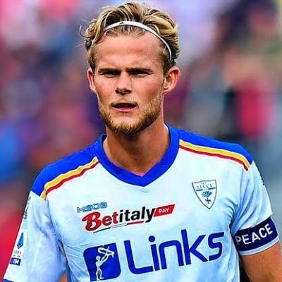 Atletico Madrid sign Denmark midfielder Hjulmand from Sporting CP