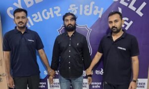 Gujarat Police arrest alleged accomplice in Rs 46.16 lakh fake share market trading scam