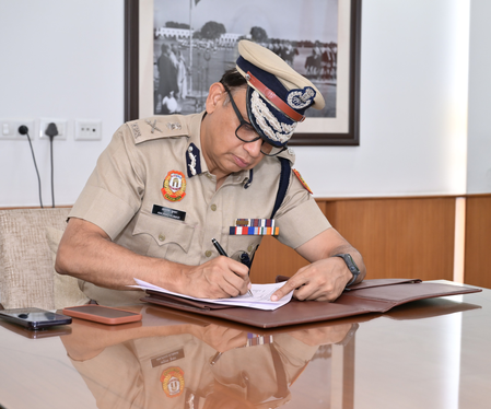 Former IB Special Director Anurag Kumar takes charge as Delhi Police Commissioner (Ld)