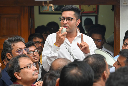 Urgent hearing at Kolkata HC today on Abhishek Banerjee’s petition against Amtala party office demolition