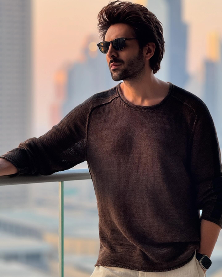 Kartik Aaryan shares mother’s reaction after his National Award victory, captures emotional announcement moment