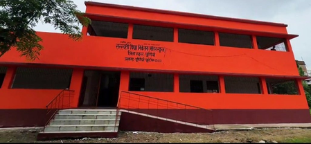 Oppn targets Bihar govt over saffron paint on state-run schools during Monsoon Session