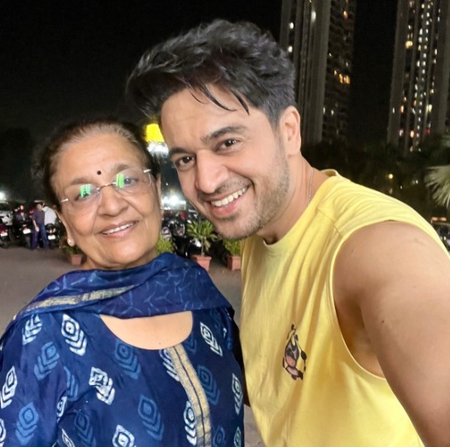 Gaurav Khanna pens note for mother: It’s your never changing love that I think of when I’m feeling down