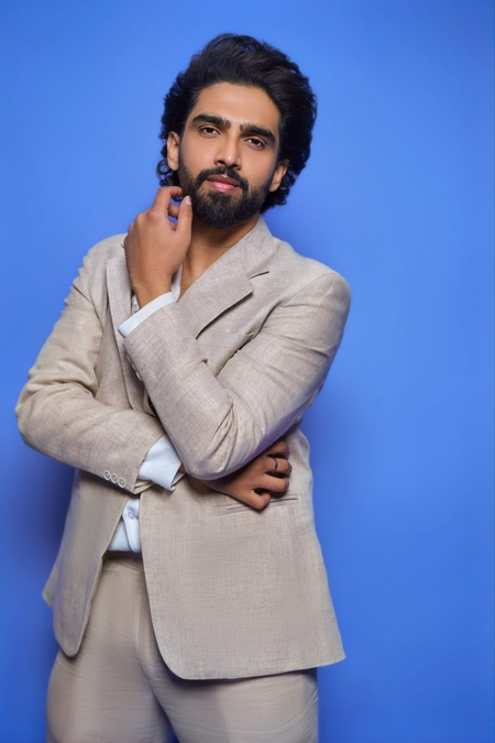 Amaal Mallik calls Tanishk Bagchi ‘Zazooo of the music industry’, says, ’51 years ka buddha ho gaya hai’