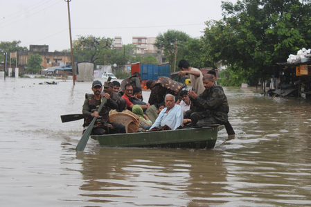 Army steps up flood relief across Gujarat, Dadra and Nagar Haveli; 355 evacuated