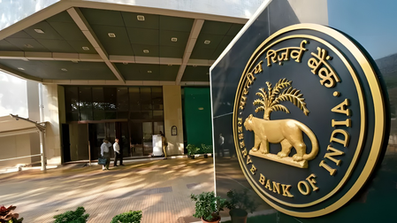 Govt gives nod to RBI for field trials of Rs 10 and Rs 20 polymer currency notes