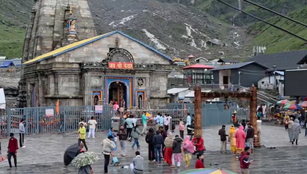 Kedarnath Yatra continues as rain subsides; IMD issues orange alert