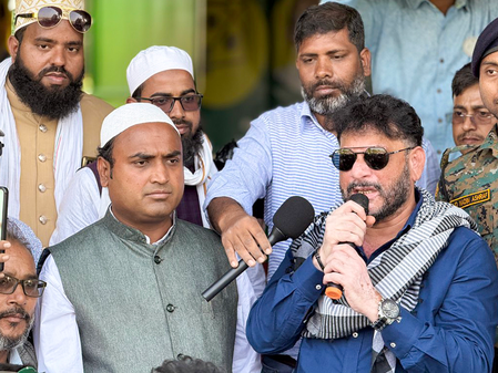 AIMIM leader Waris Pathan’s remark on ‘Vande Mataram’ evokes sharp reactions